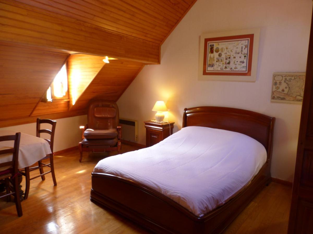 La Bouigane Bed & Breakfast Saint-Lary  Eksteriør bilde